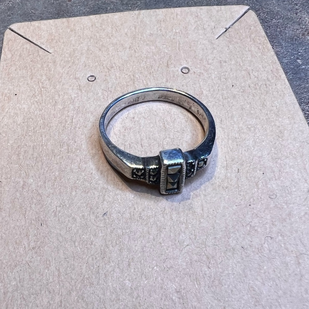 Sterling silver ring - Picture 4 of 5